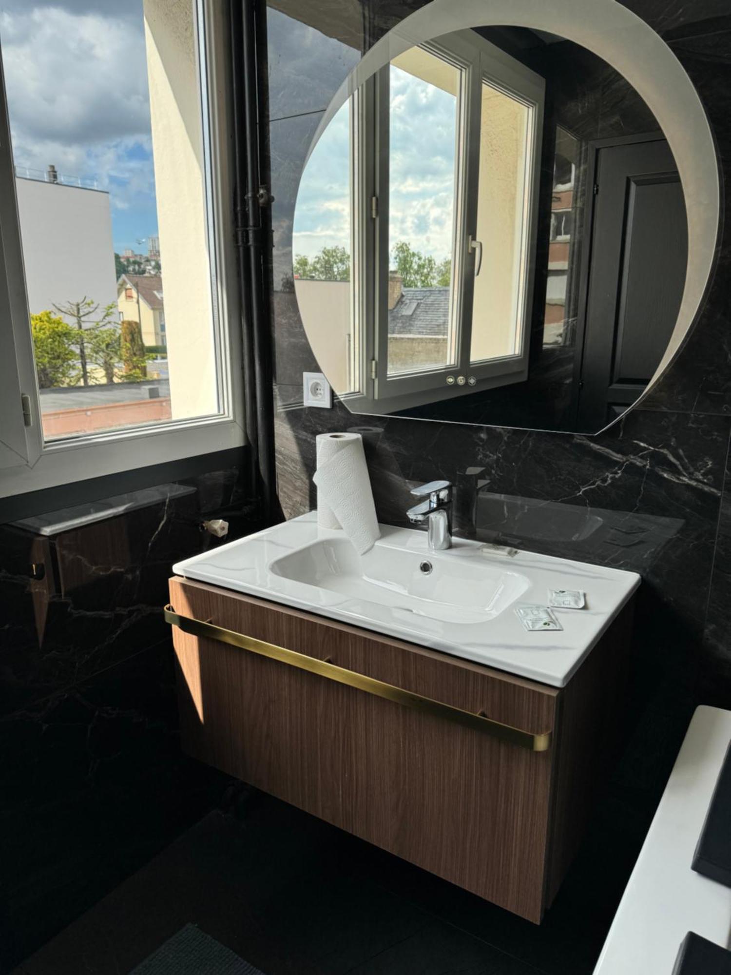 Appartement Jacuzzi Хавър Екстериор снимка
