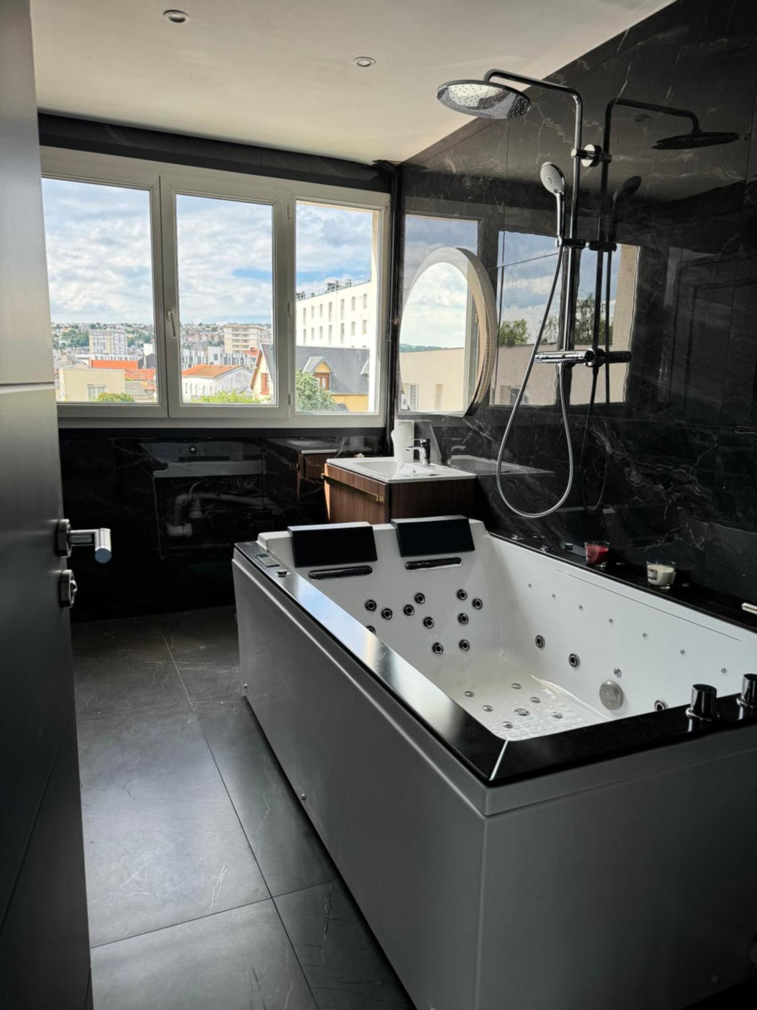 Appartement Jacuzzi Хавър Екстериор снимка